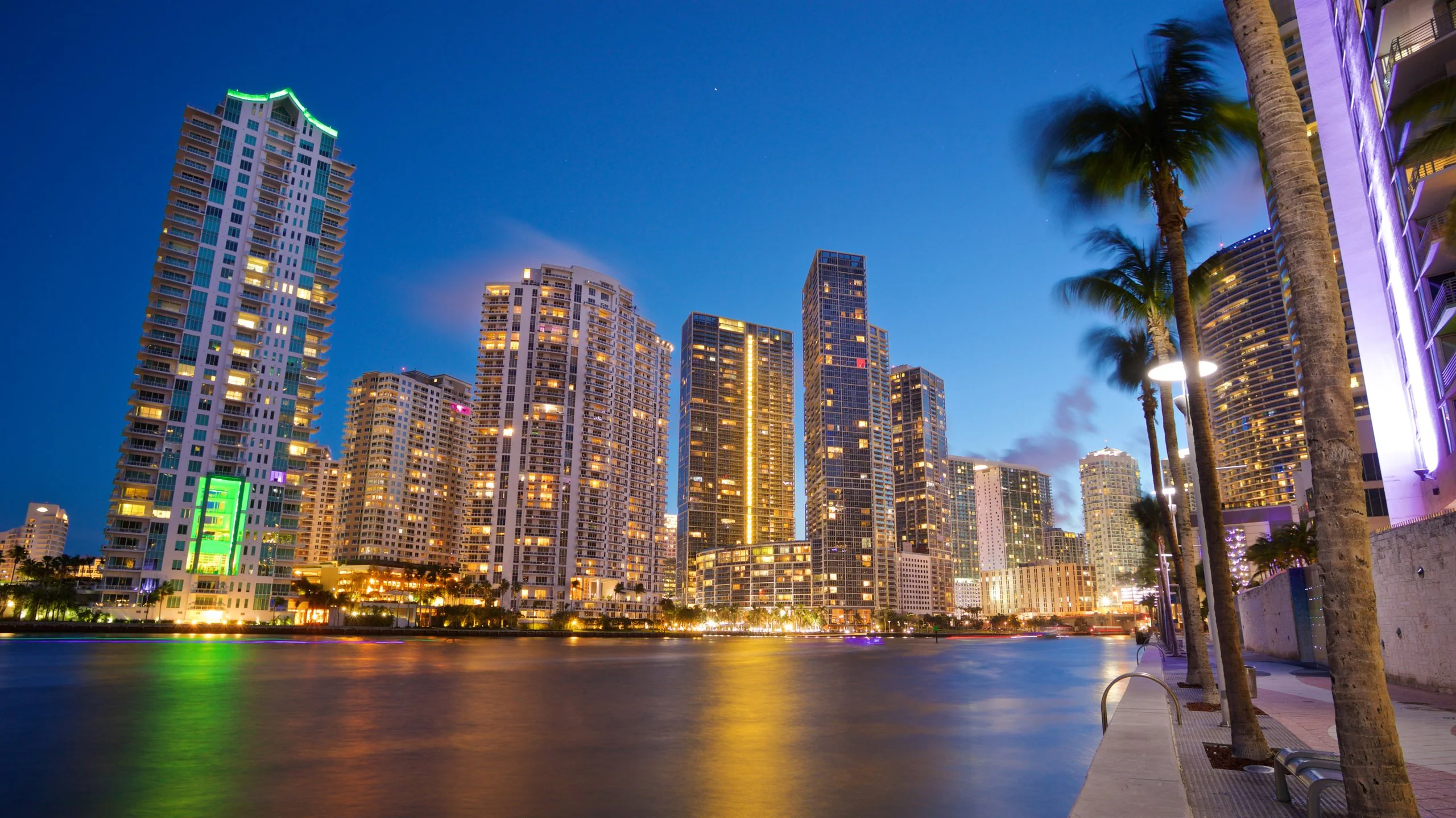 Skyline de Downtown Miami: Brickell, Wynwood, Edgewater y Miami Beach