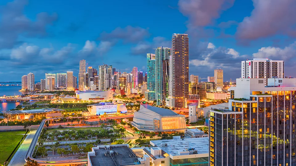 Miami se ha convertido en símbolo de inversores inmobiliarios.
